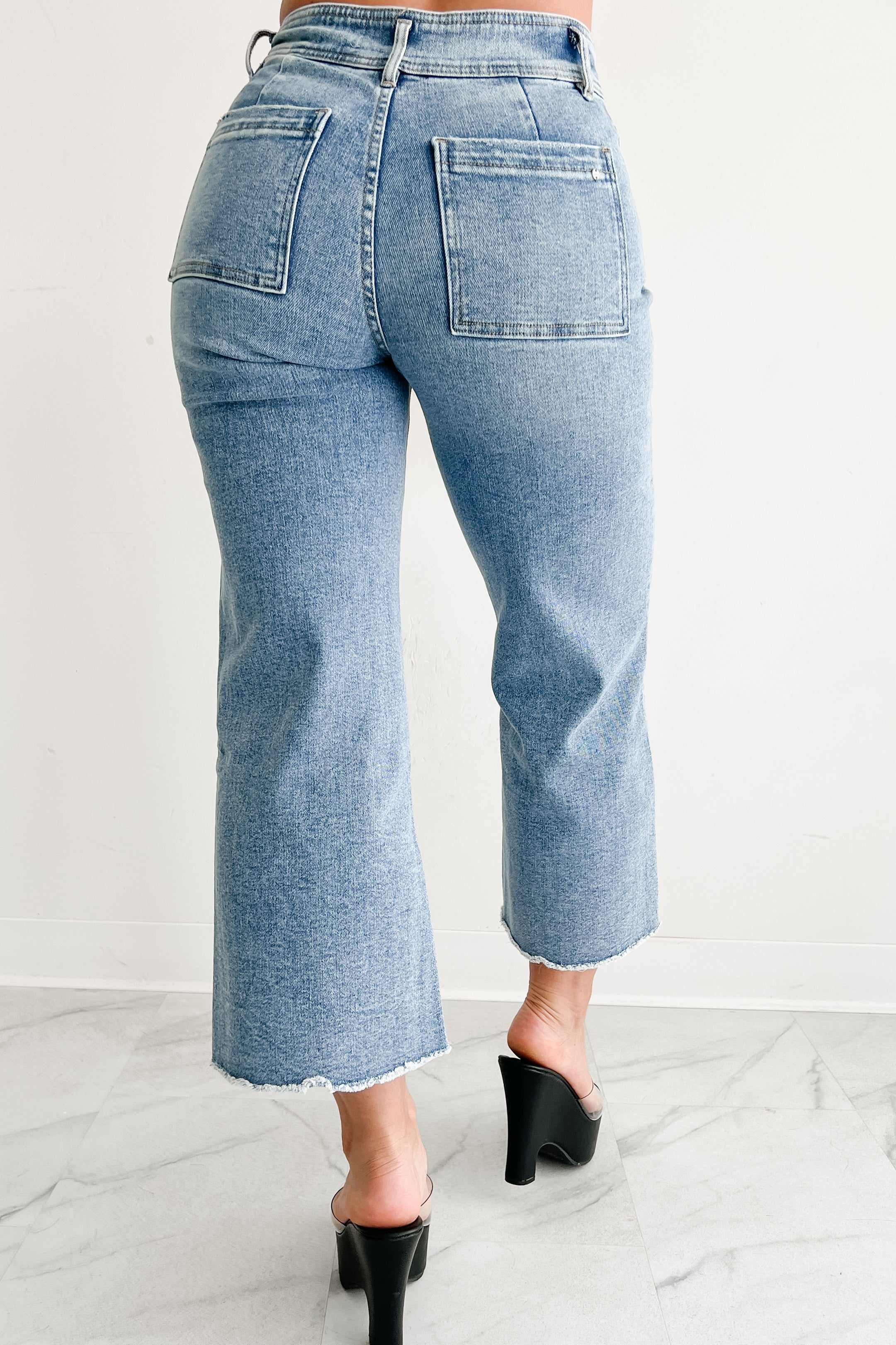 Louisa Wide Cropped Mica Denim Jeans (Light Wash) - Image 13