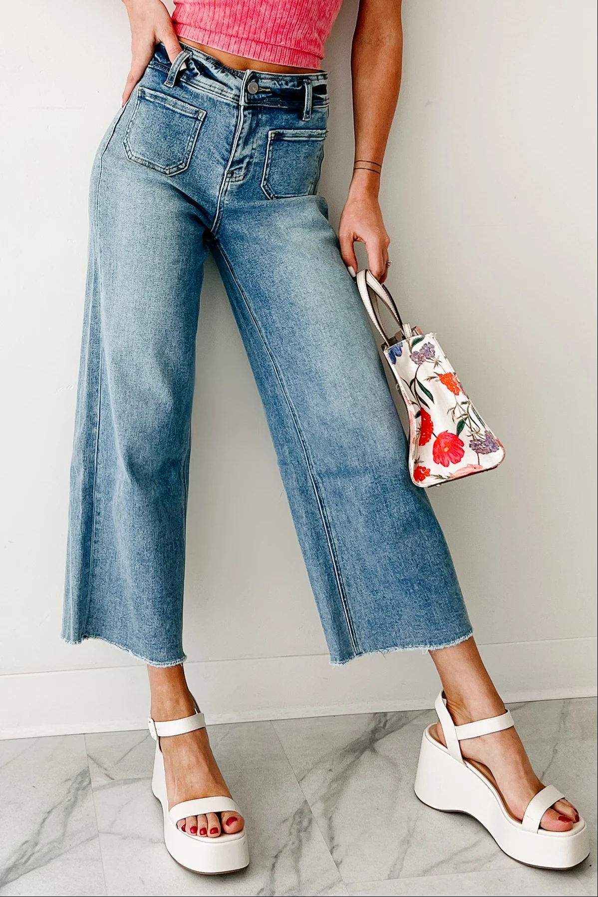 Louisa Wide Cropped Mica Denim Jeans (Light Wash) - Image 5