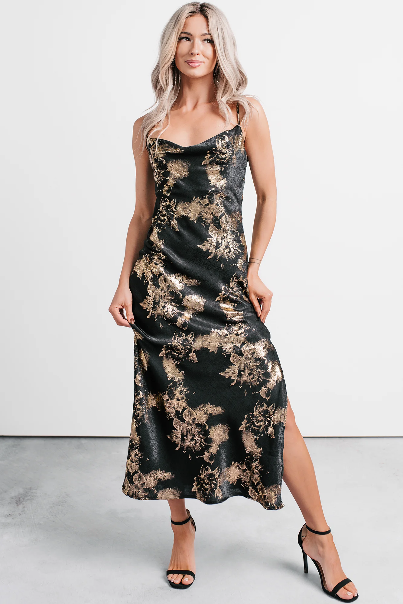 Love Bomb Cutout Back Floral Maxi Dress (Black/Gold) - Image 7