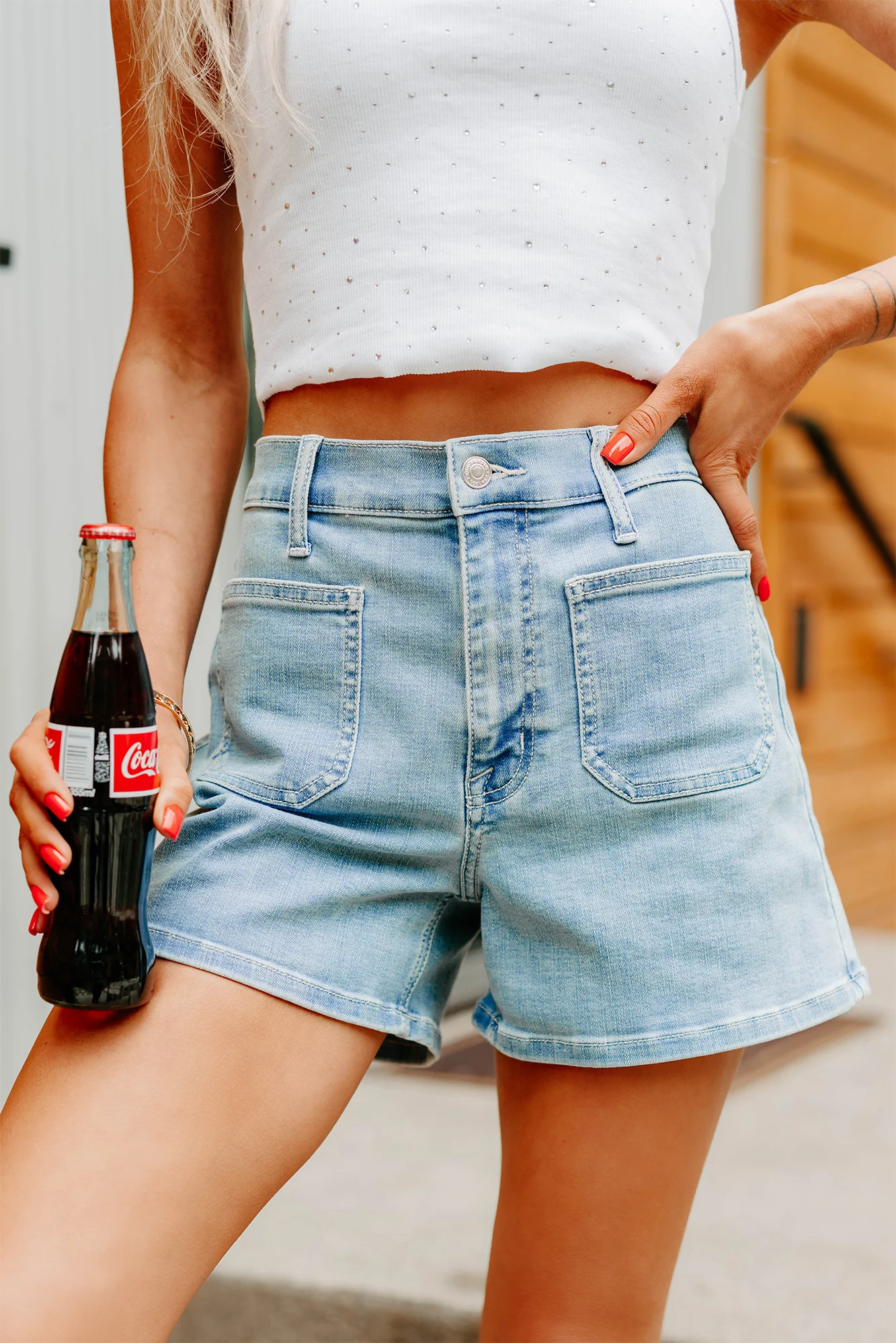Loxley High Rise Patch Pocket Eunina Denim Shorts (Medium Light) - Image 3