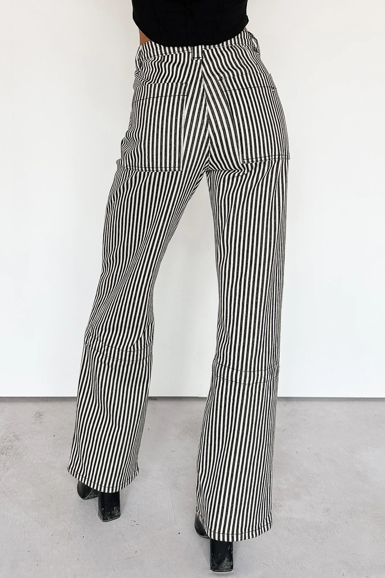 Marcus Straight Leg Striped Mica Denim Jeans (Black/Ivory) - Image 4