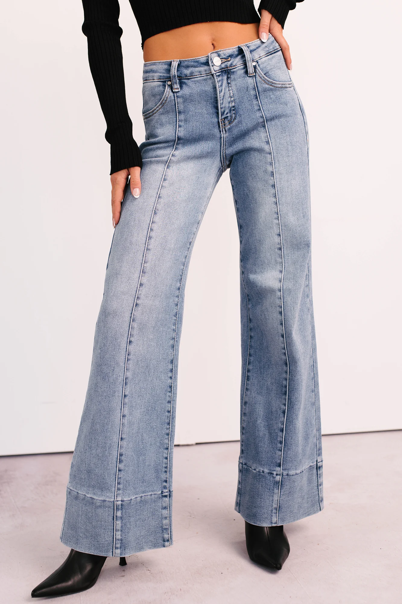 Mariana Flared Tummy Control Risen Jeans (Medium) - Image 4