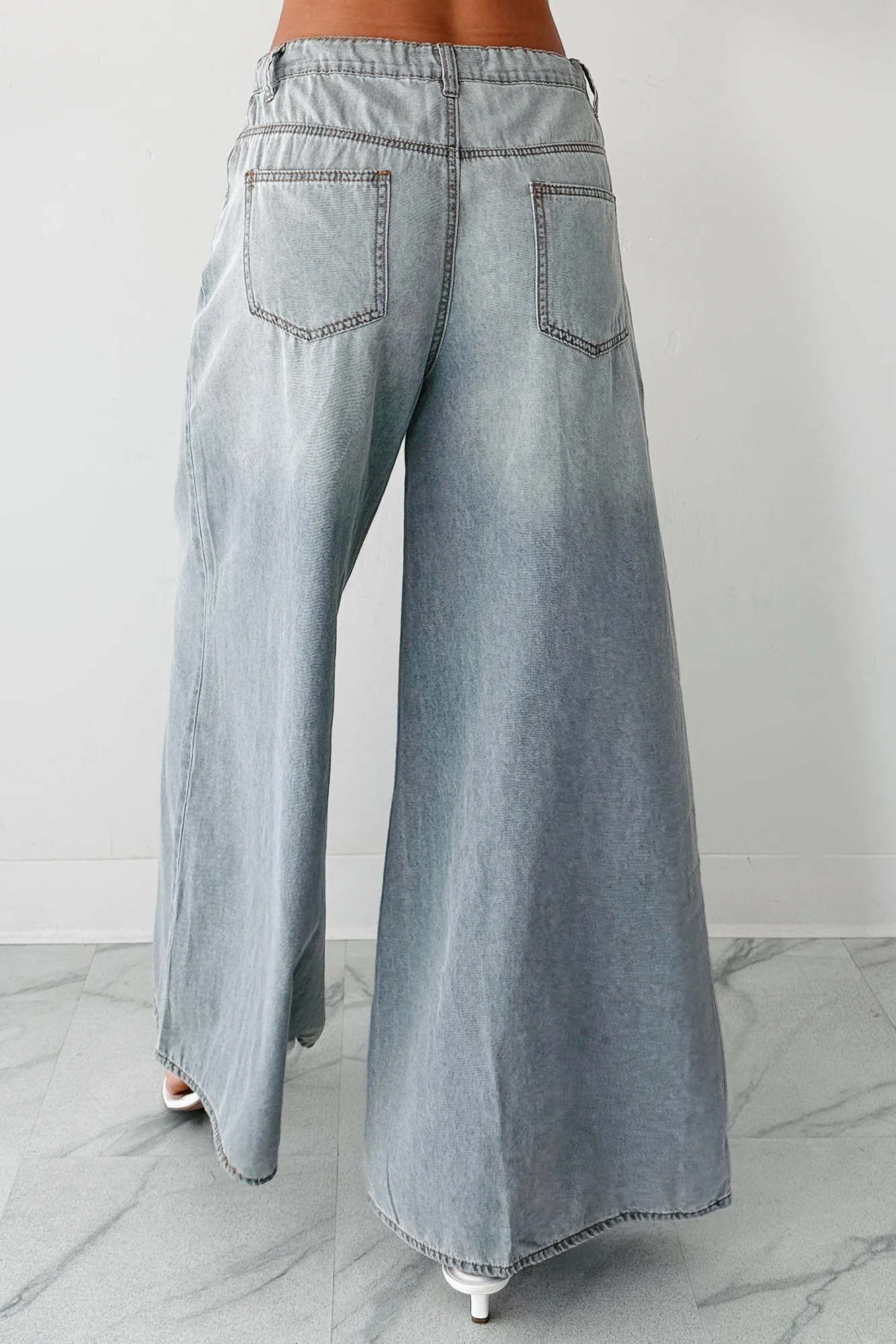 Marin Ombre Wide Leg NoaBoa Jeans (Denim Grey) - Image 6