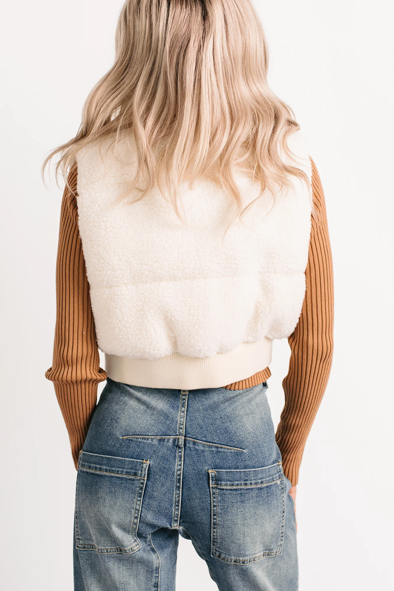 Midnight Frost Sherpa Puffer Crop Vest (Off White) - Image 4