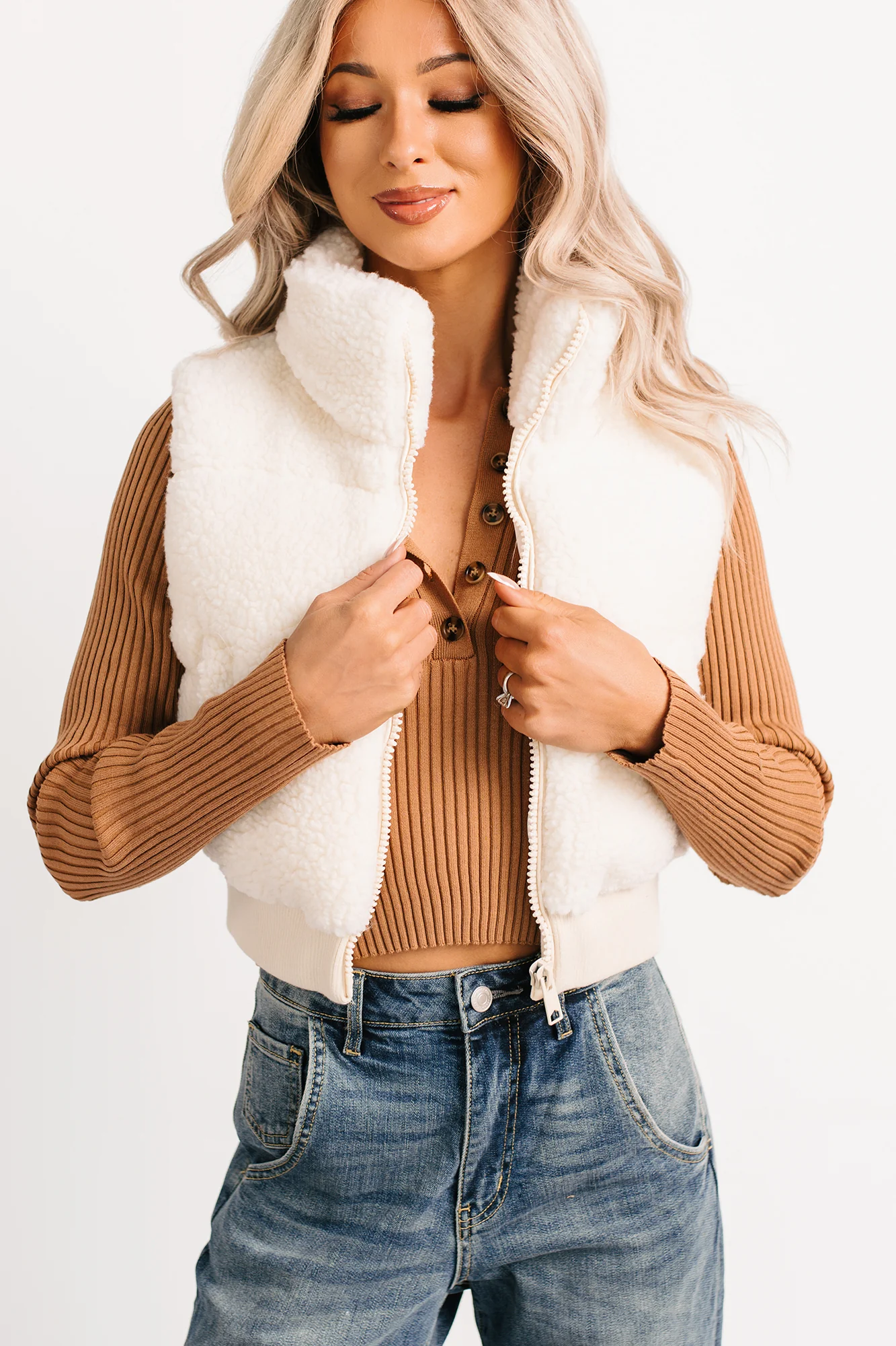Midnight Frost Sherpa Puffer Crop Vest (Off White) - Image 7