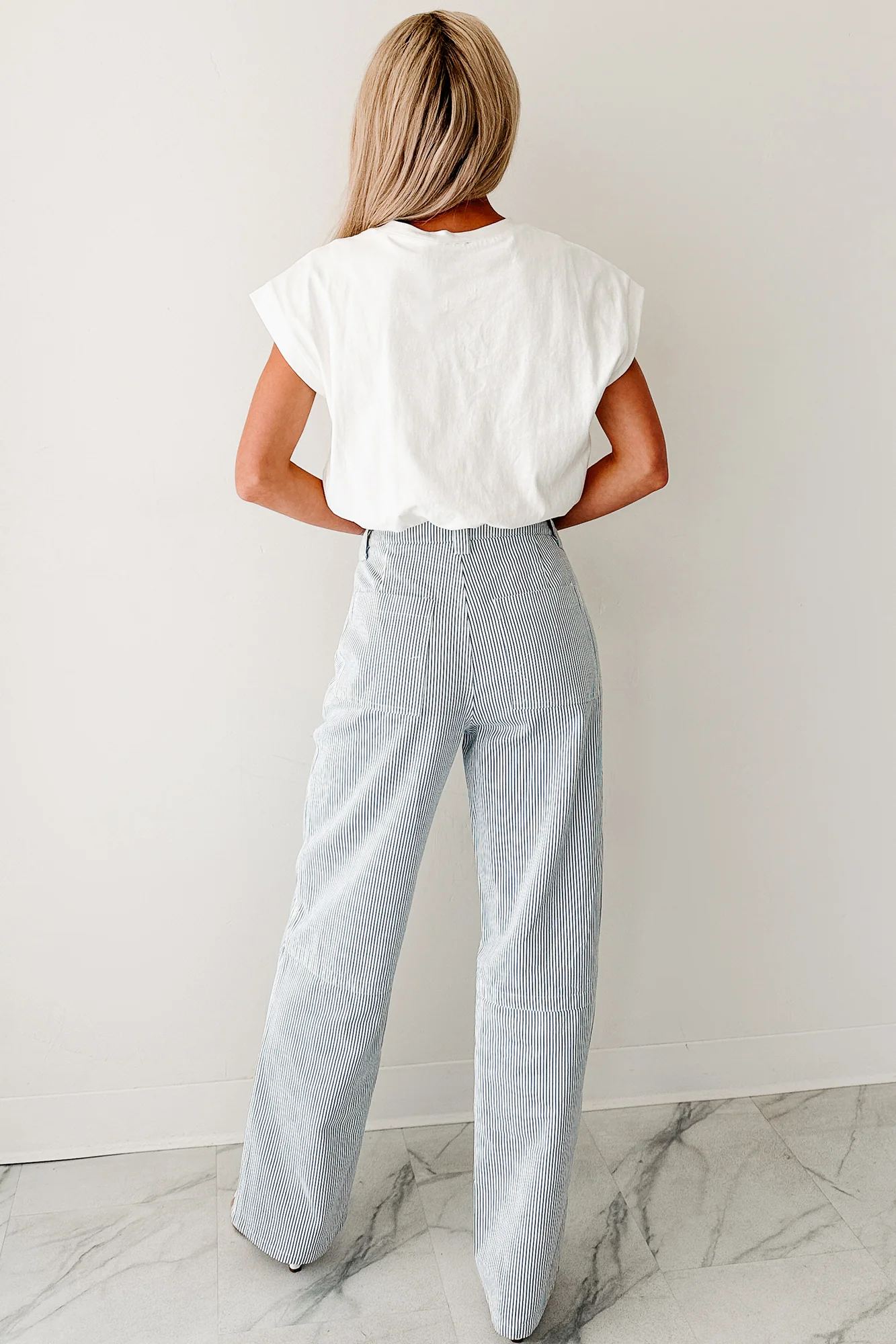 Mind Over Matter Bubble Hem Top (White) - Image 4