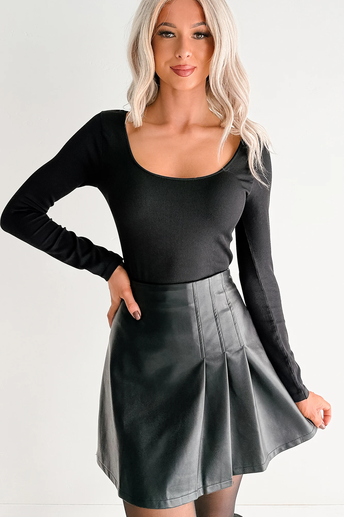 Natural Glow Scoop Neck Ribbed Top (Black) - Image 7
