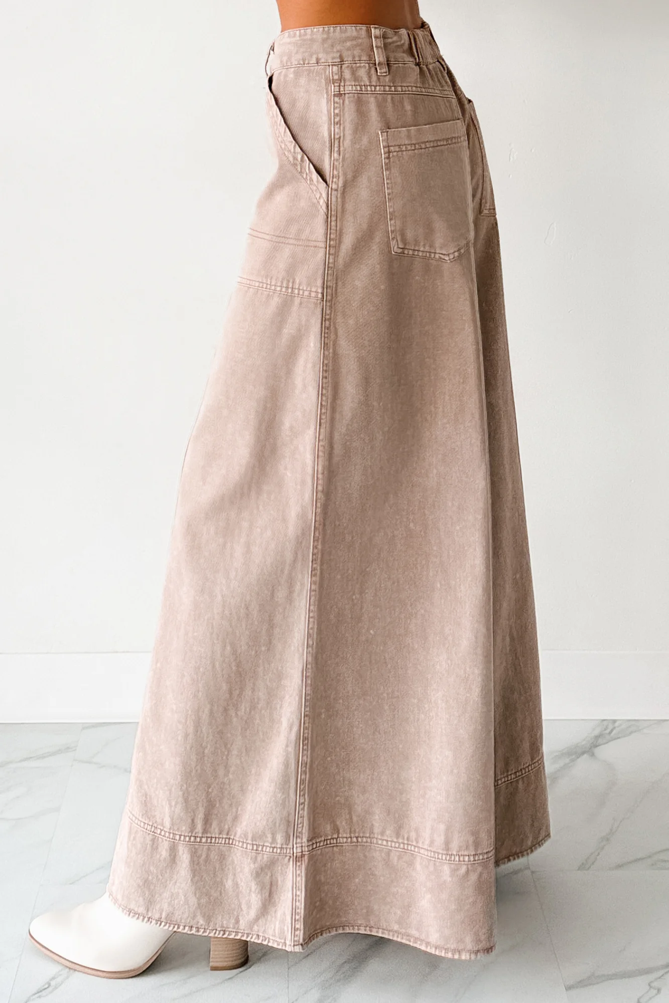 Norris Ultra Wide Leg Mustard Seed Jeans (Mocha Mousse) - Image 4
