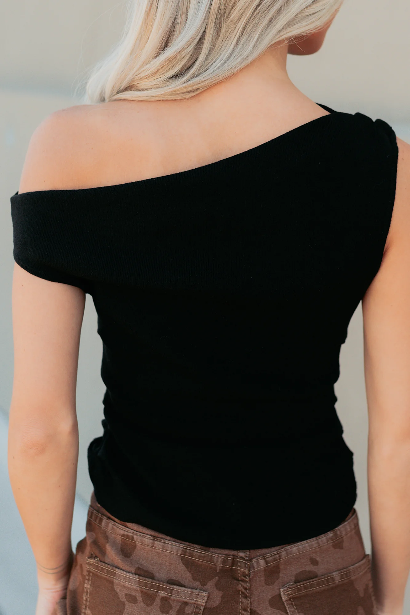 Off The Edge One Shoulder Knit Top (Black) - Image 3