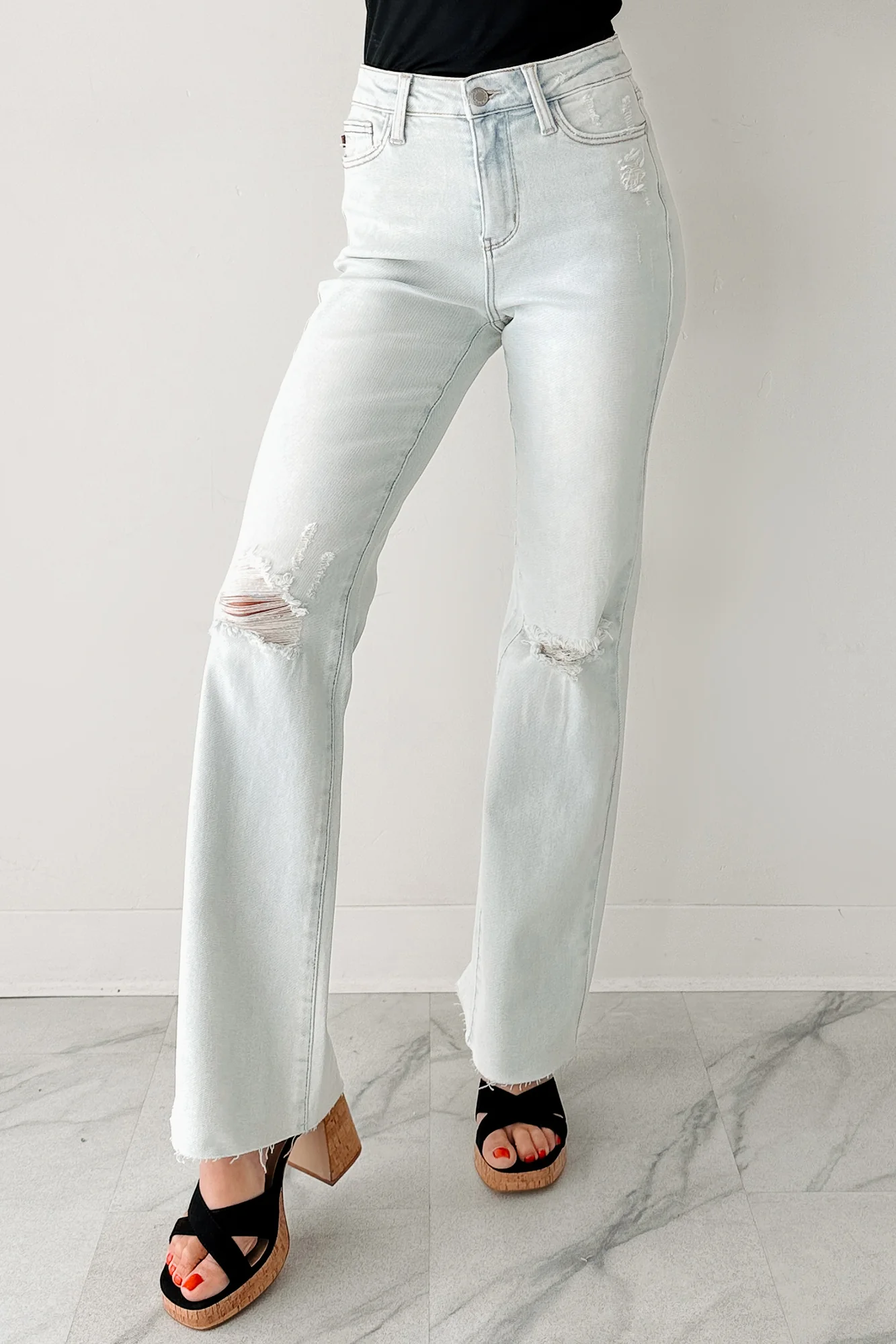 Paul Distressed Judy Blue Straight Leg Jeans (Light) - Image 5