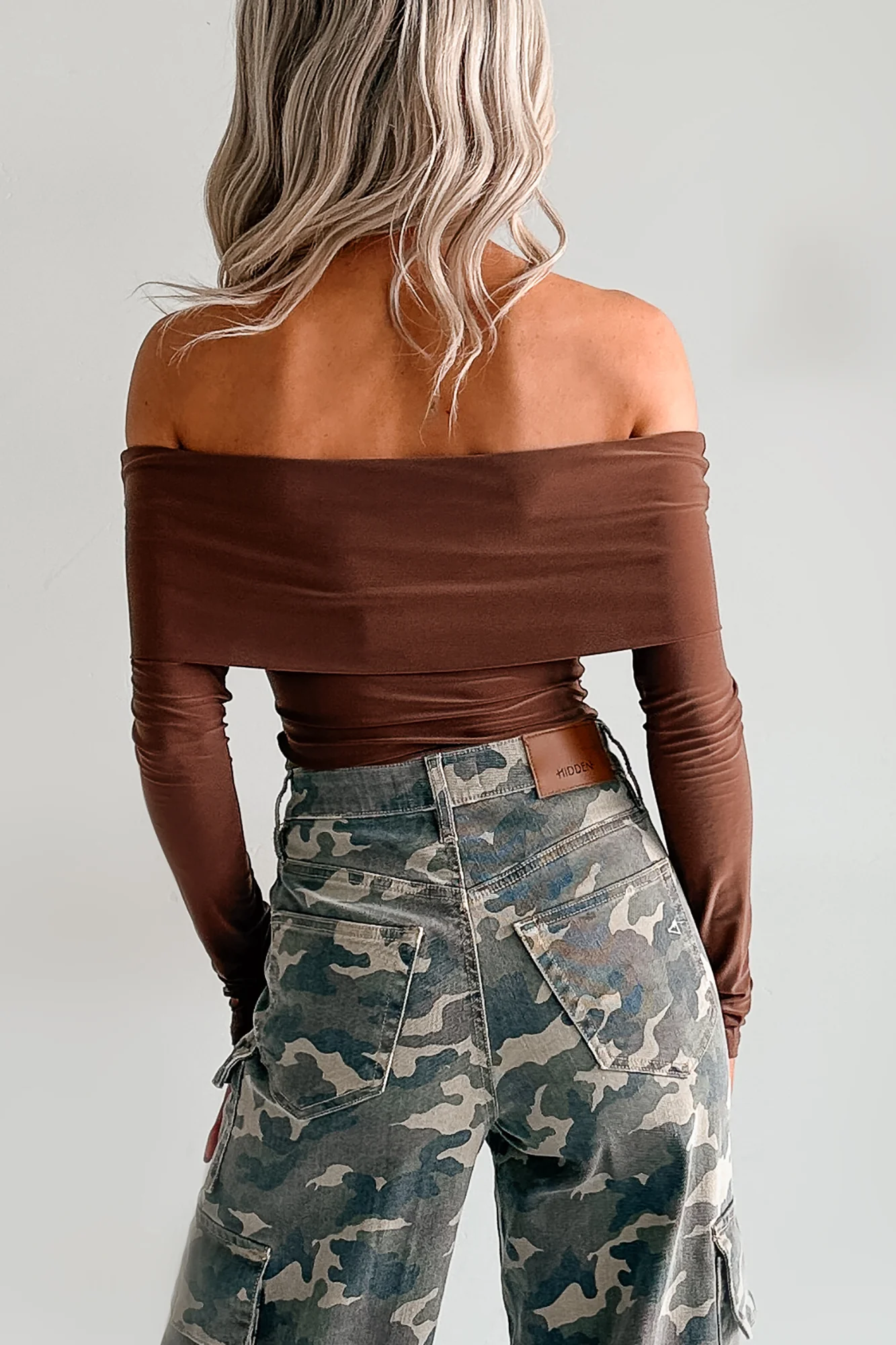 Play Your Game Off-The Shoulder Top (Brown) - Image 4
