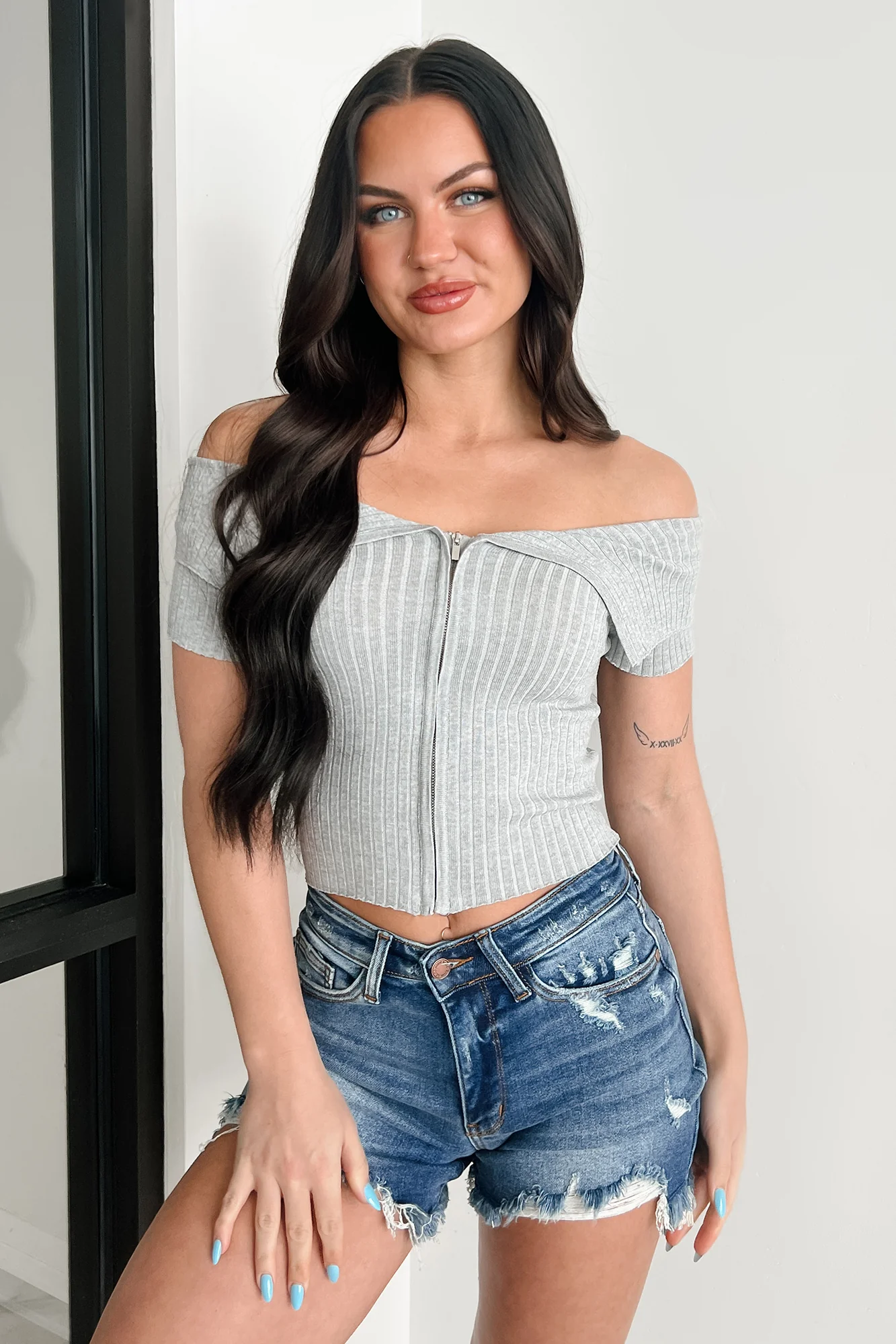 Relaxed Yet Refined Off Shoulder Zip-Up Top (Heather Grey) - Image 3