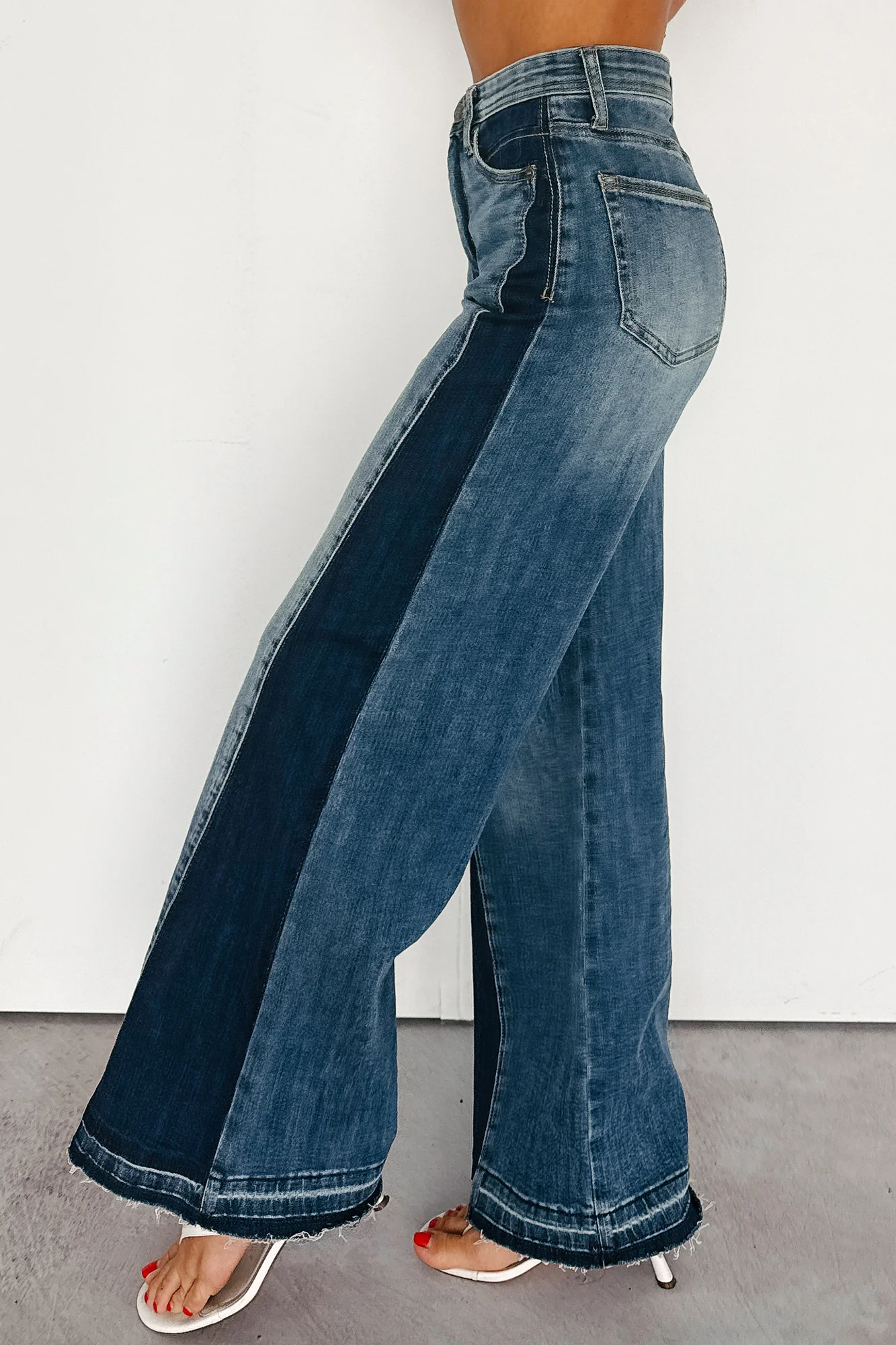 Rina Tummy Control Side Contrast Saige Denim Jeans (Medium) - Image 4