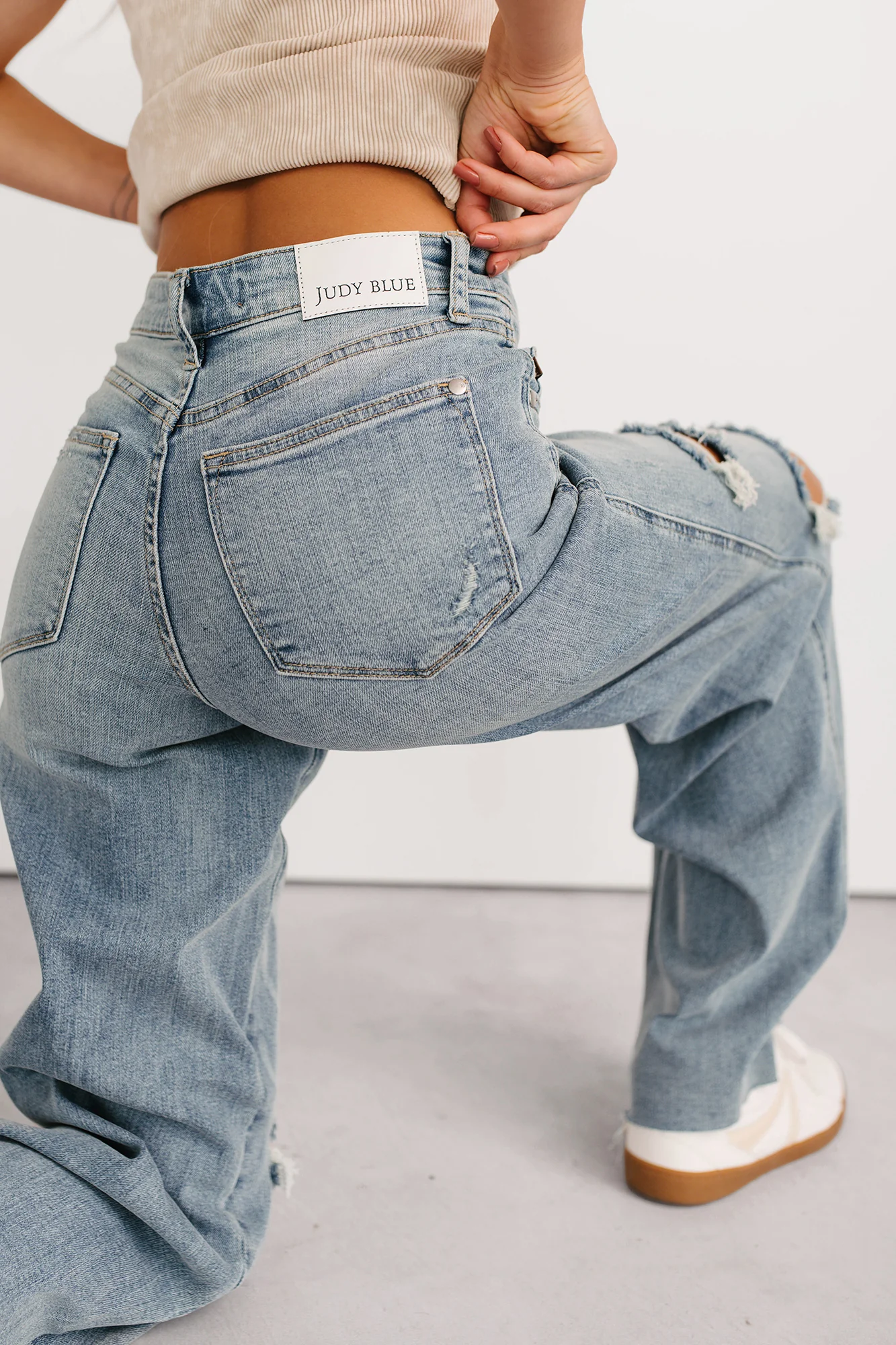 Romero Mid Rise Ripped Judy Blue Wide Leg Jeans (Light) - Image 11