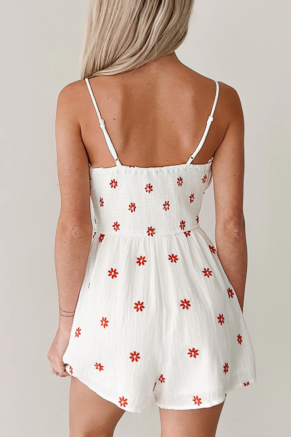 Rosy & Radiant Sleeveless Floral Romper (Off White) - Image 6