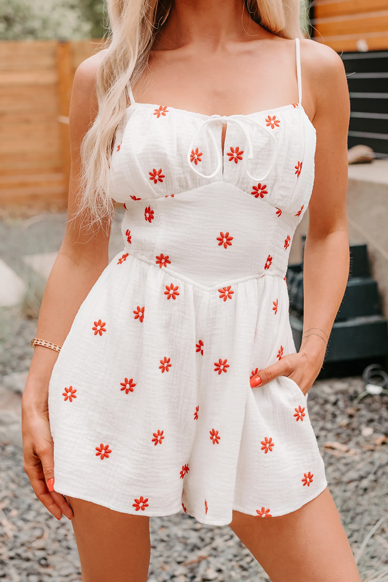 Rosy & Radiant Sleeveless Floral Romper (Off White) - Image 8