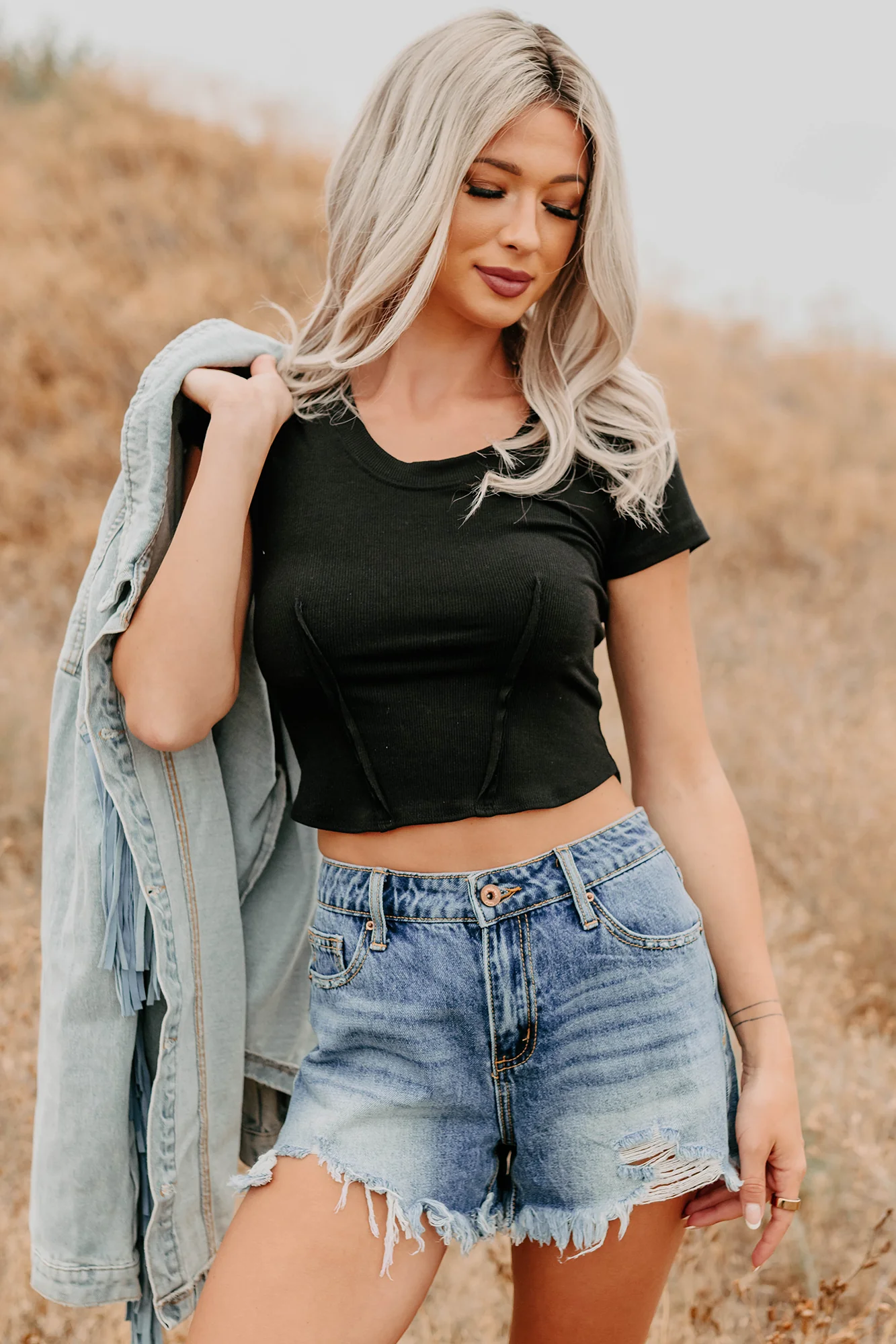 Sink Into It Raw Edge Signature 8 Crop Tee (Black) - Image 2