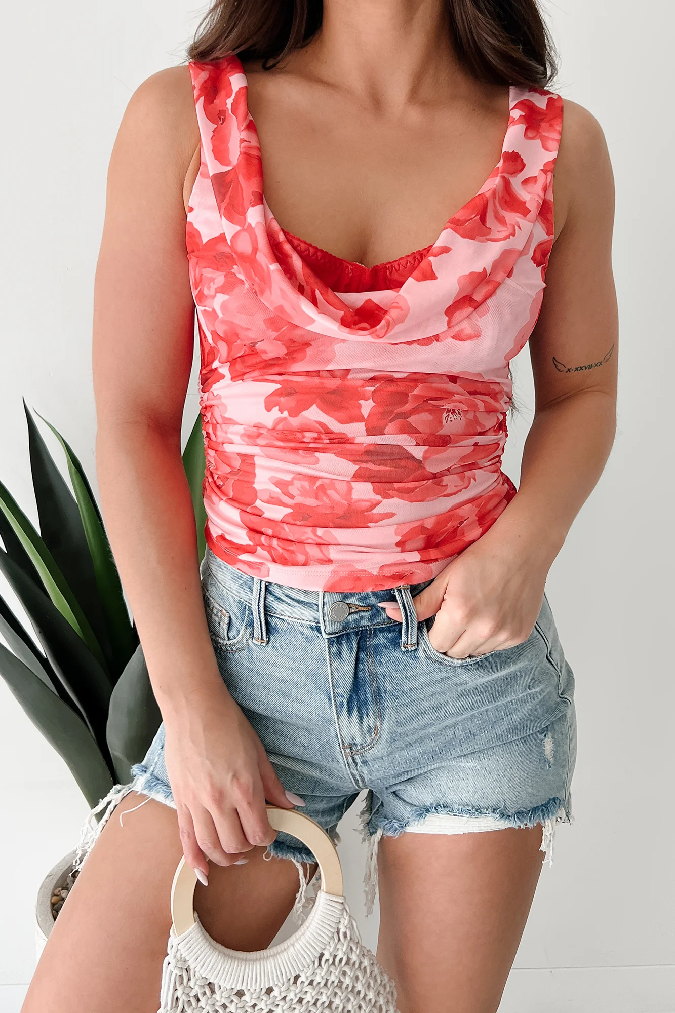Slay All Day Sleeveless Floral Built-In Bra Top (Coral) - Image 4