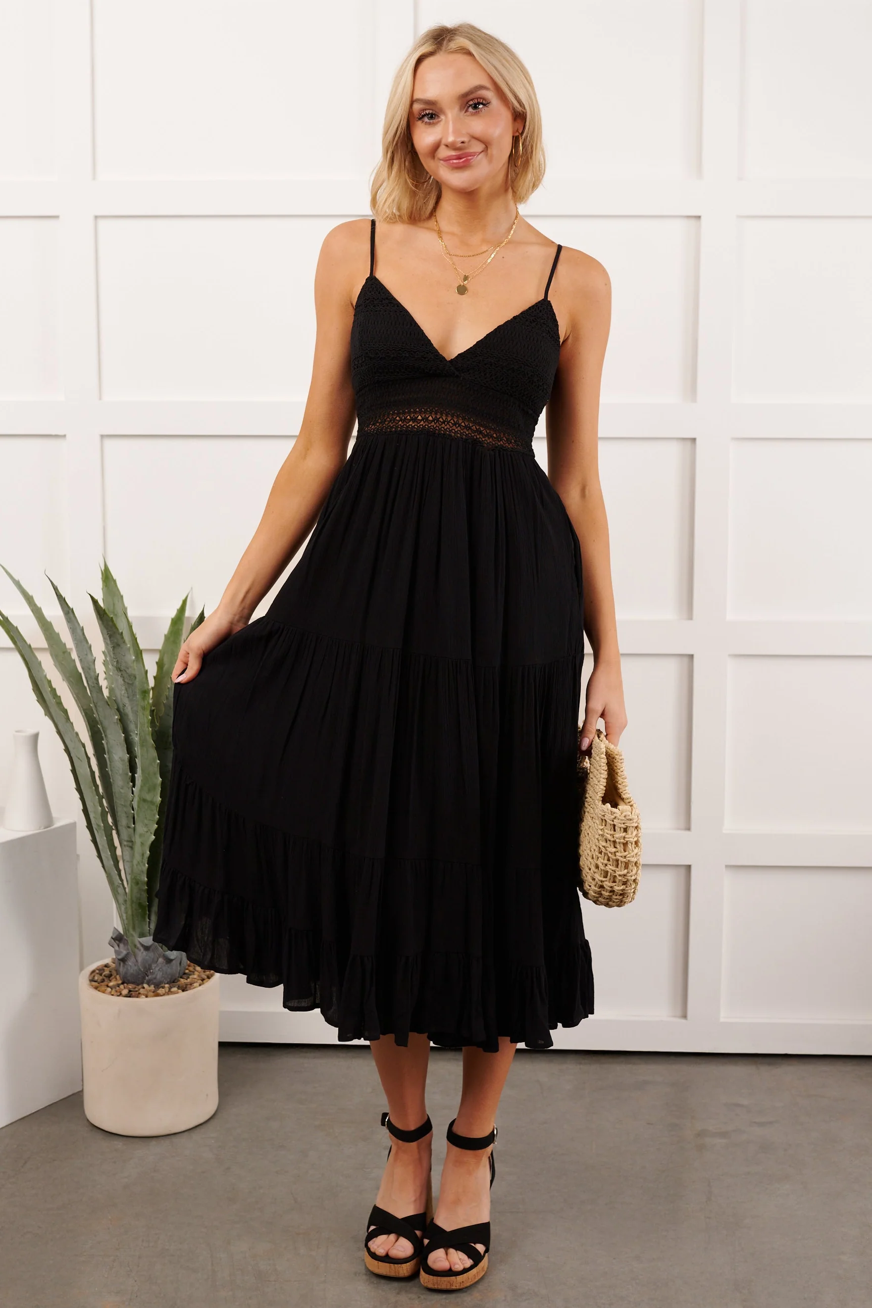 Soft Twirl Tiered Crochet Bodice Midi Dress (Black) - Image 3