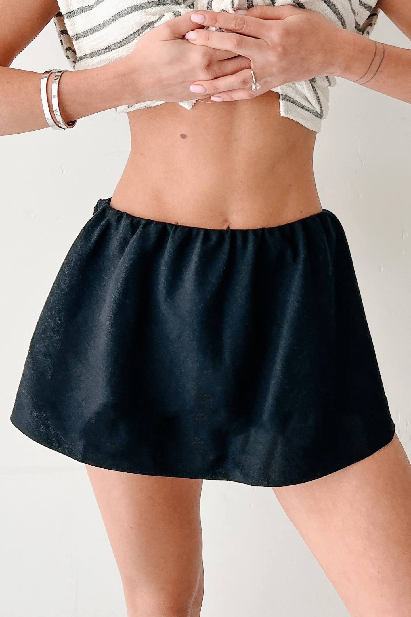 Street Style Spark Linen Mini Skirt (Black) - Image 4