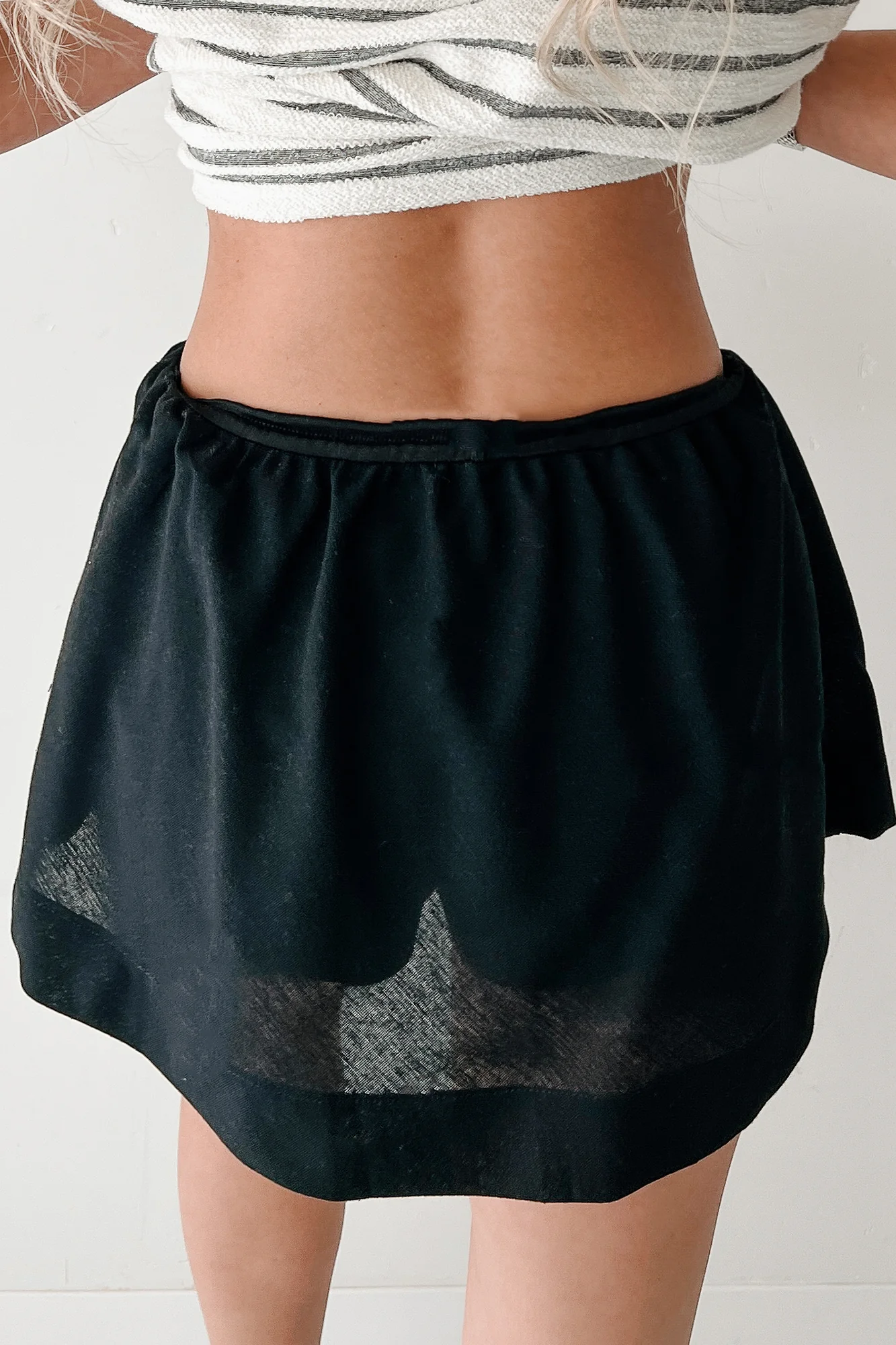 Street Style Spark Linen Mini Skirt (Black) - Image 6