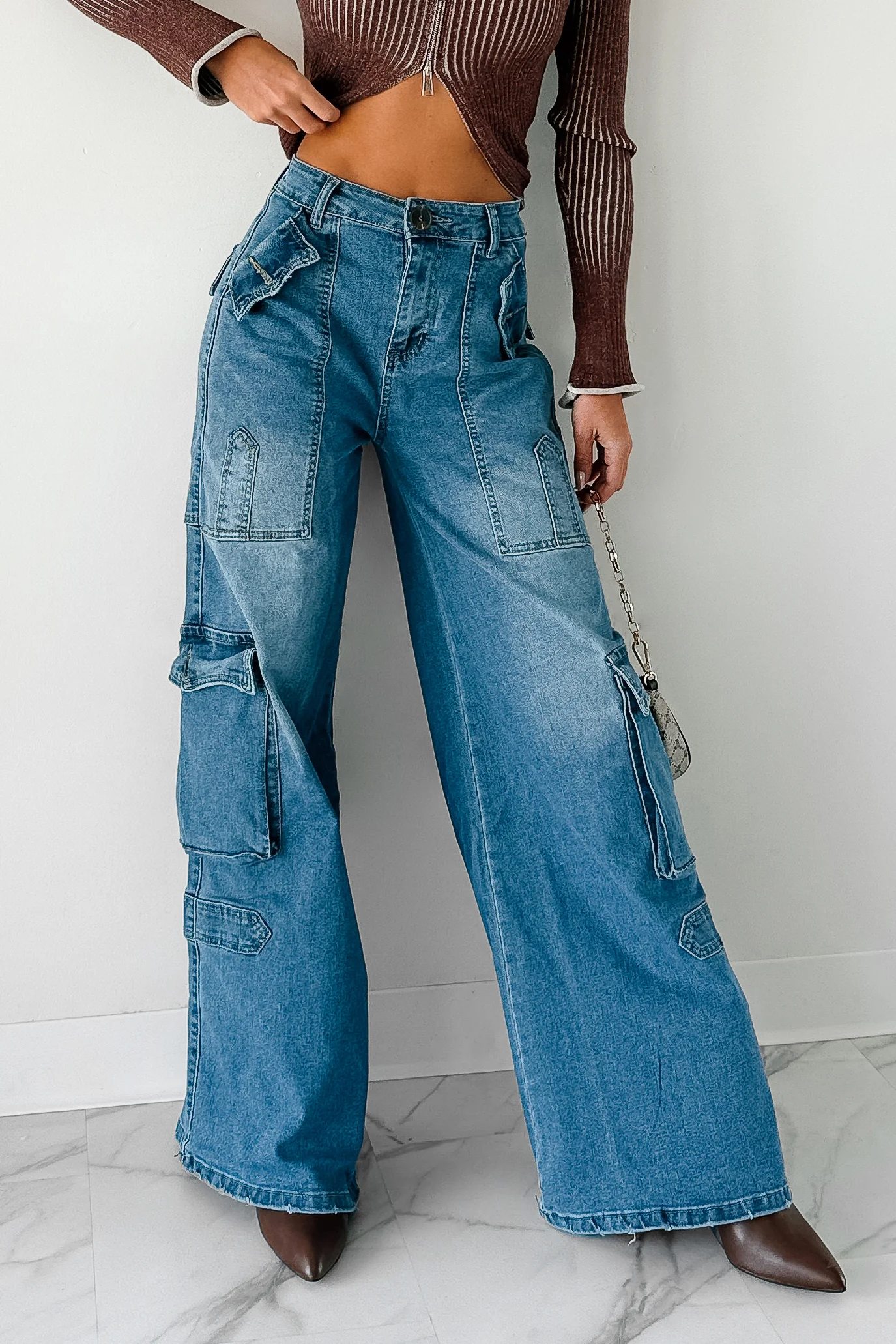 Susan Wide Leg Balboa Cargo Jeans (Medium) - Image 2