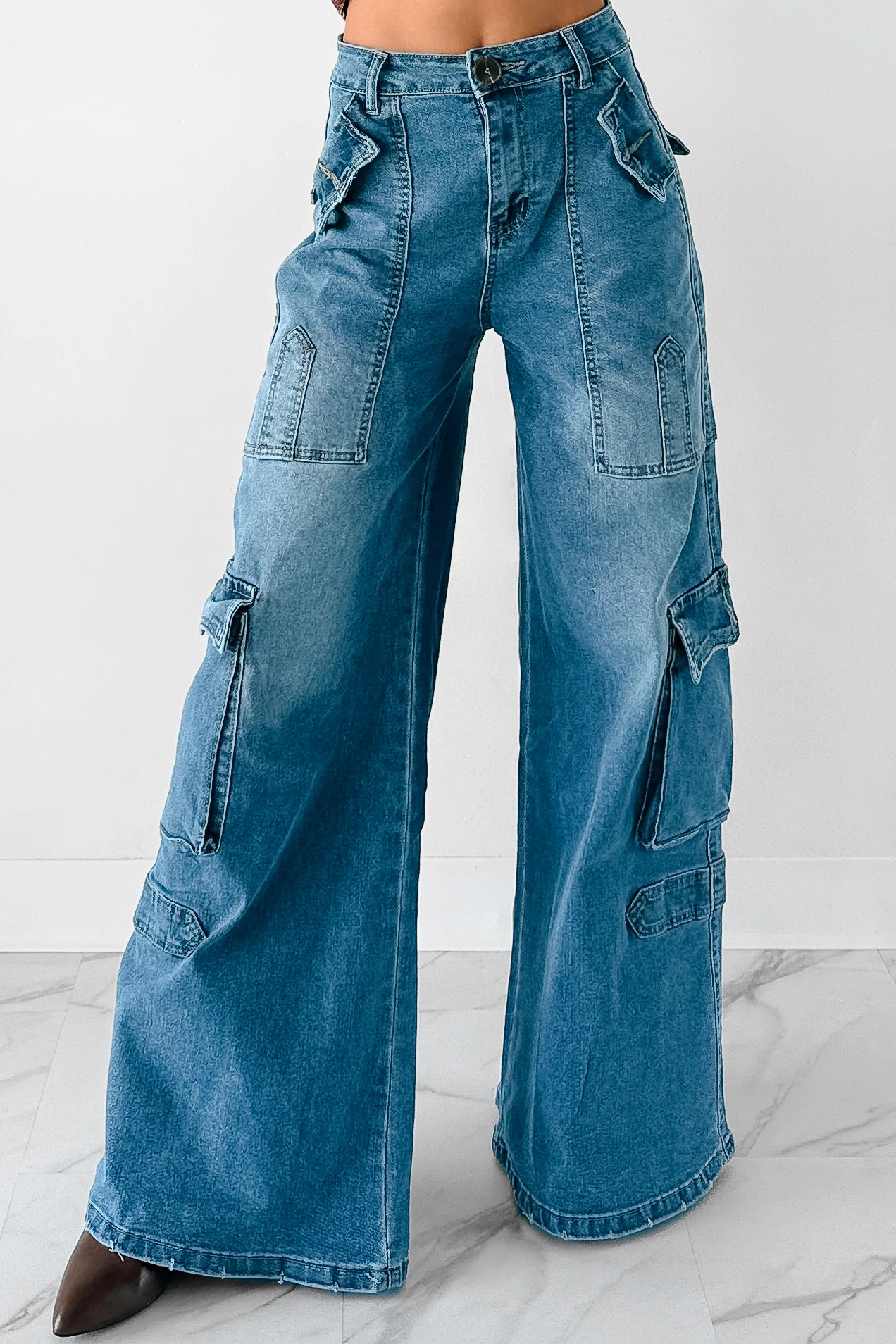 Susan Wide Leg Balboa Cargo Jeans (Medium) - Image 3