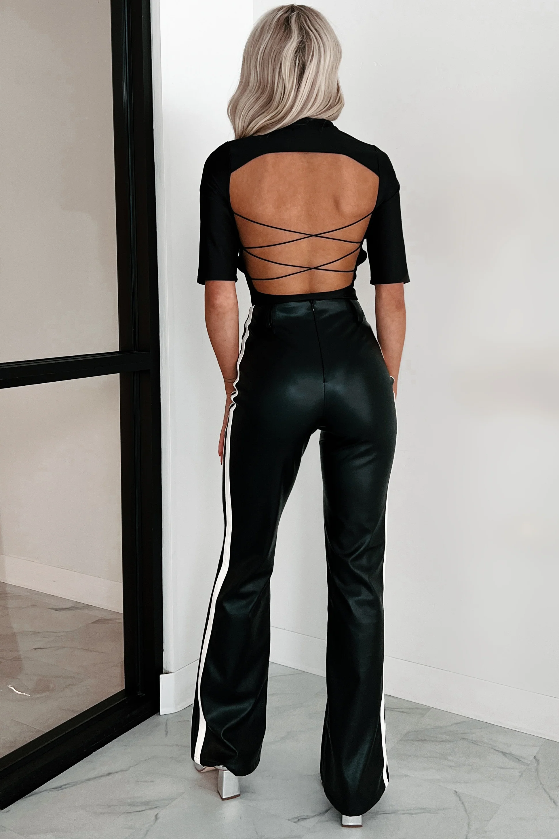 Taryn Short Sleeve Criss-Cross Back Bodysuit (Black) - Image 5