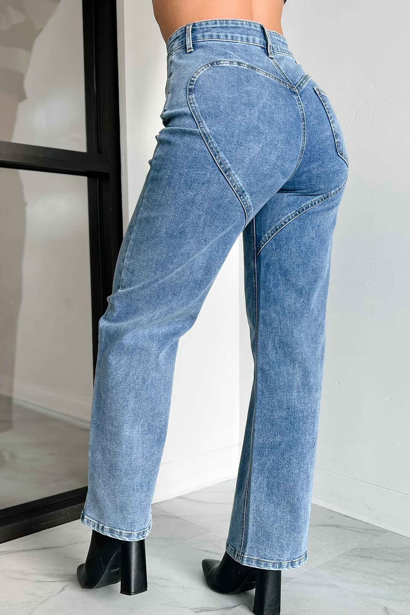 Tyelee NanaMacs Original Non-Distressed Wide Leg Jeans (Medium Wash) - Image 4