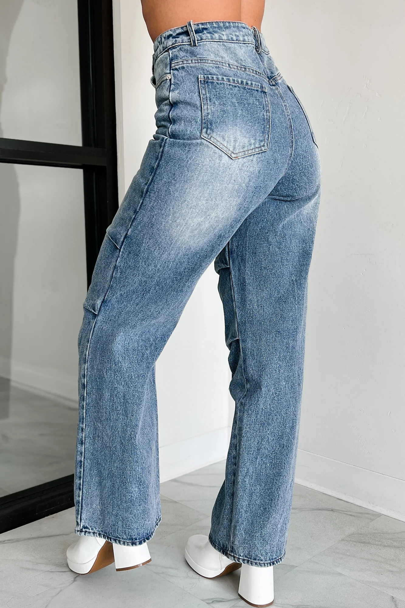 Urban Roots Knee Tuck Wide Leg Jeans (Washed Denim) - Image 4