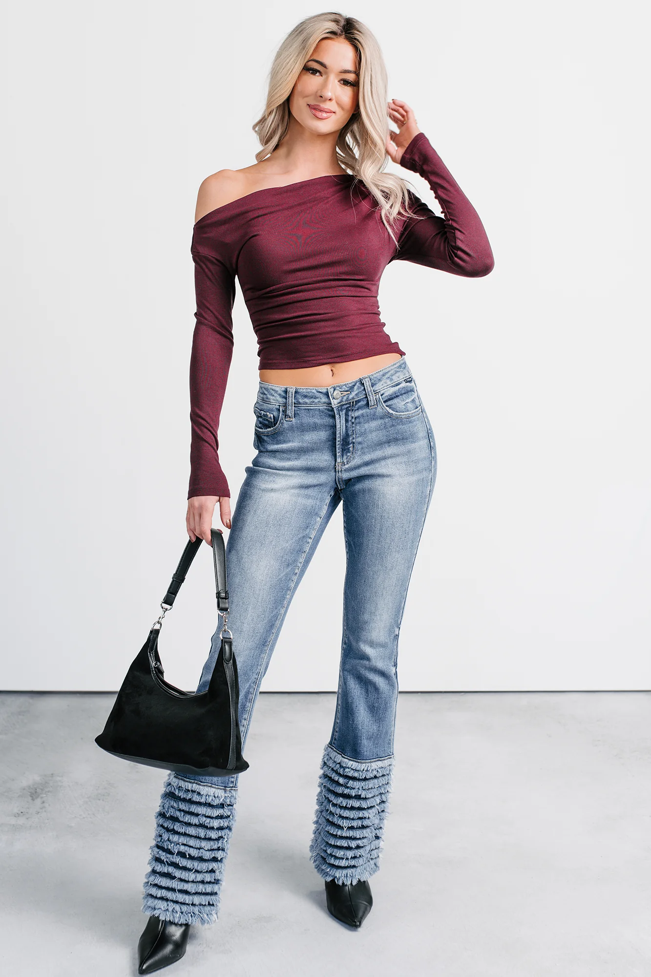Vera Mid Rise Frayed Hem Cello Flare Jeans (Medium) - Image 29