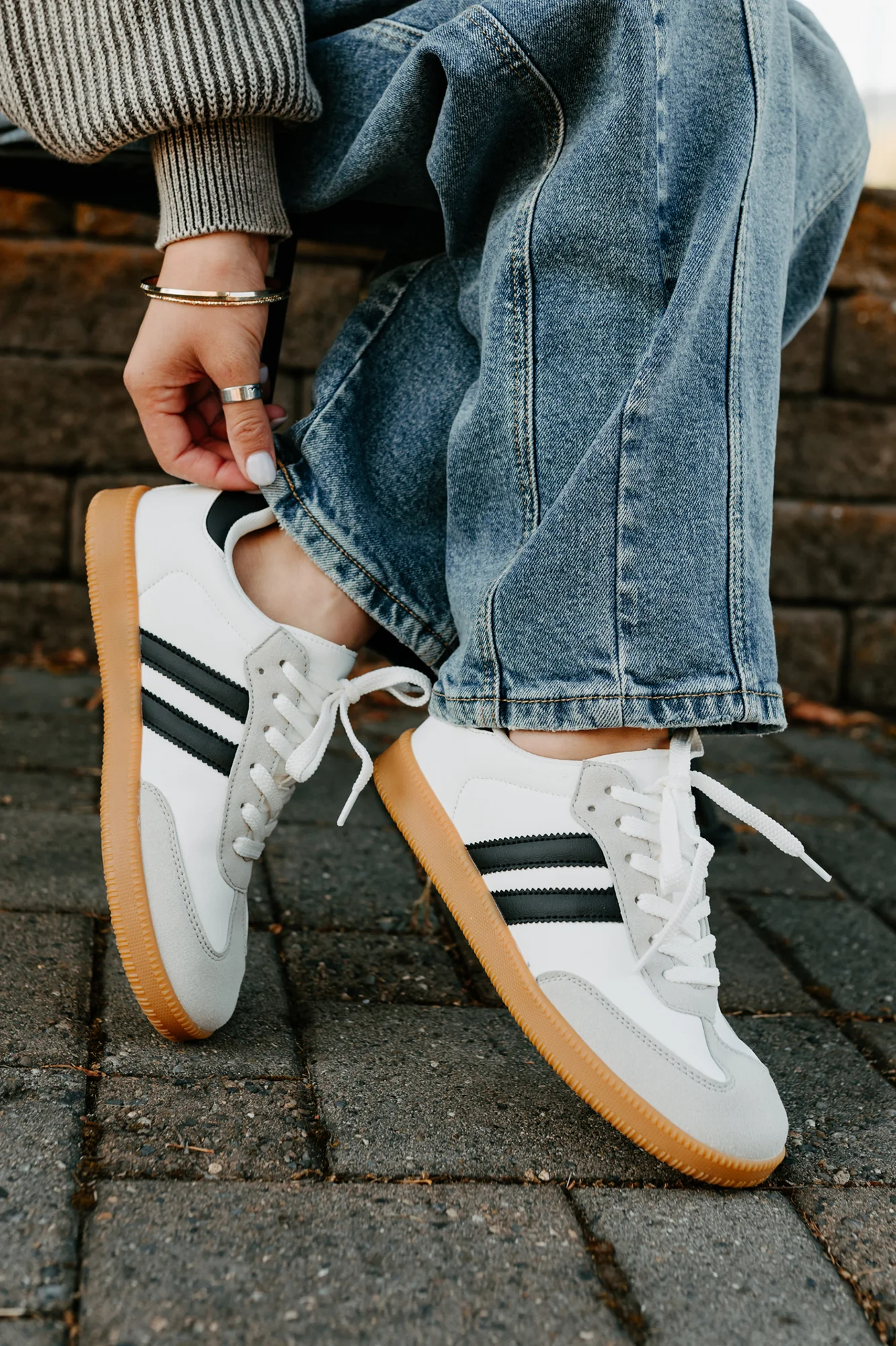 Vibes In Motion Lace-Up Platform Sneakers (White) - Image 2