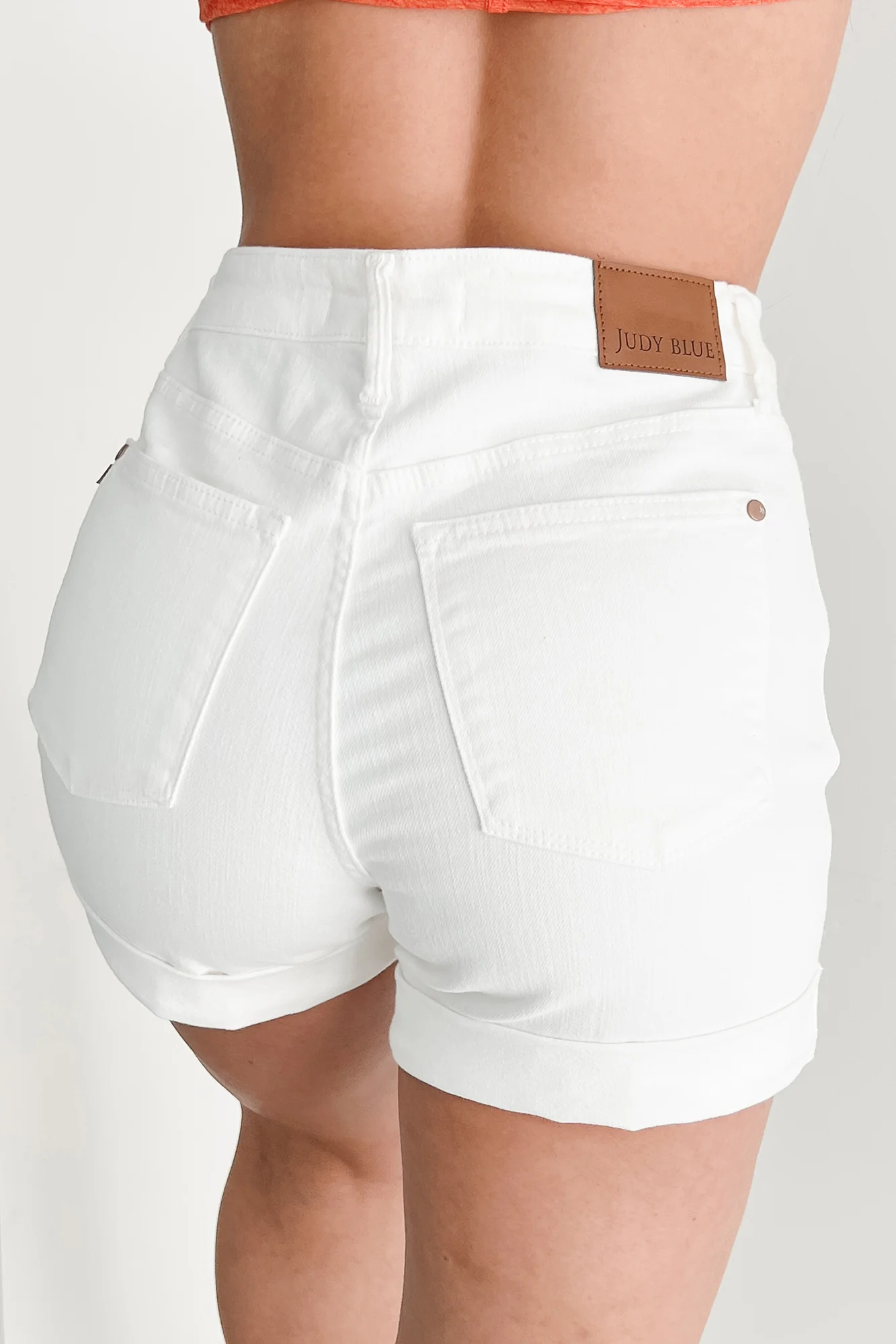 Vivian Judy Blue High Rise Cuffed Denim Shorts (White) - Image 8