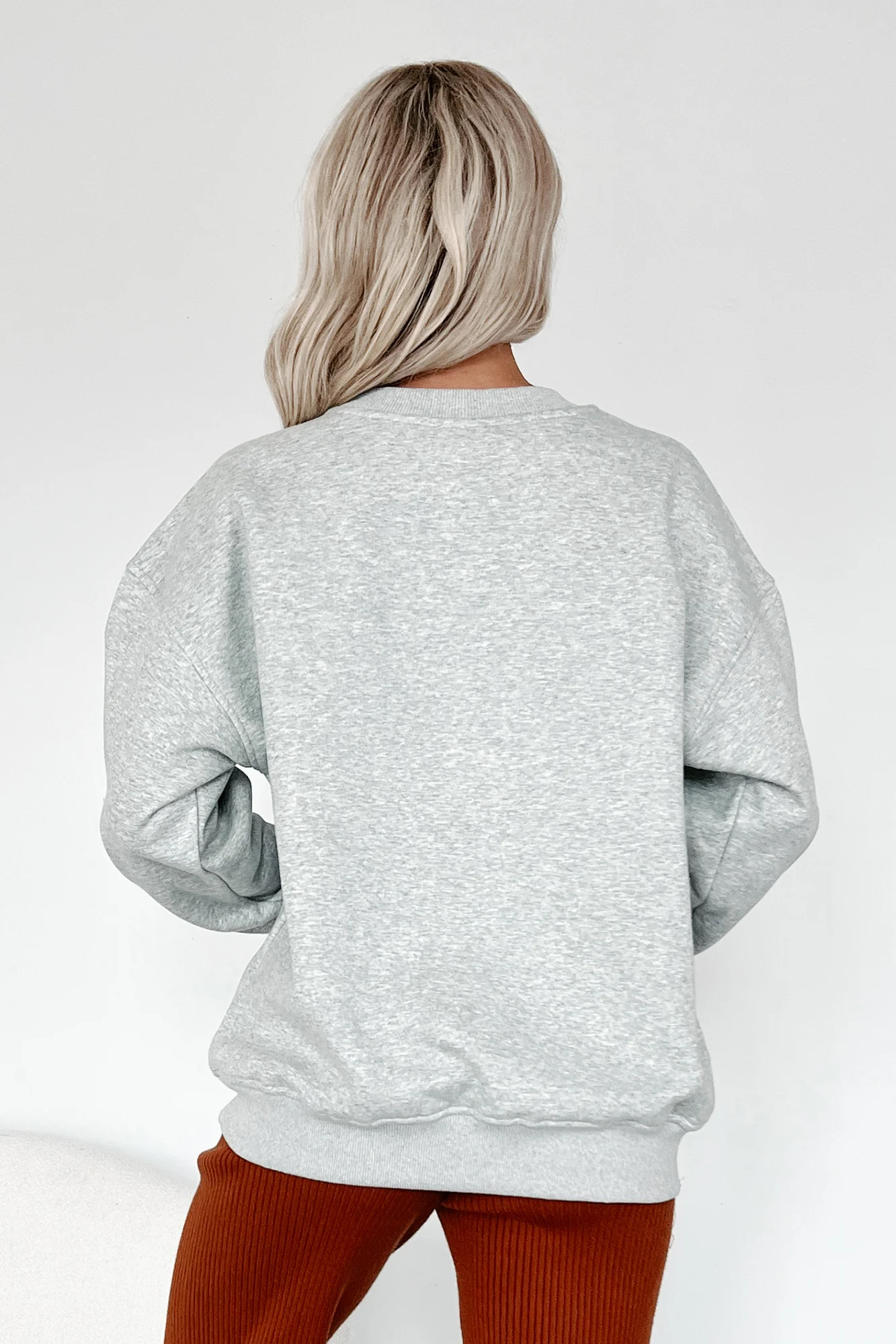 Welcoming Fall "Hello Pumpkin" Crewneck Sweater (Grey) - Image 4
