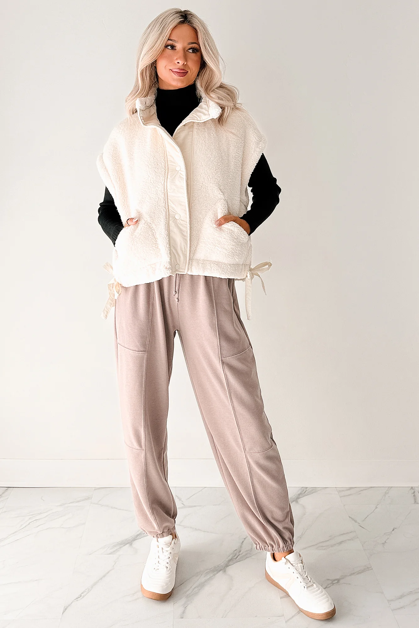 Winter Calmness Sleeveless Sherpa Vest (Ivory) - Image 4