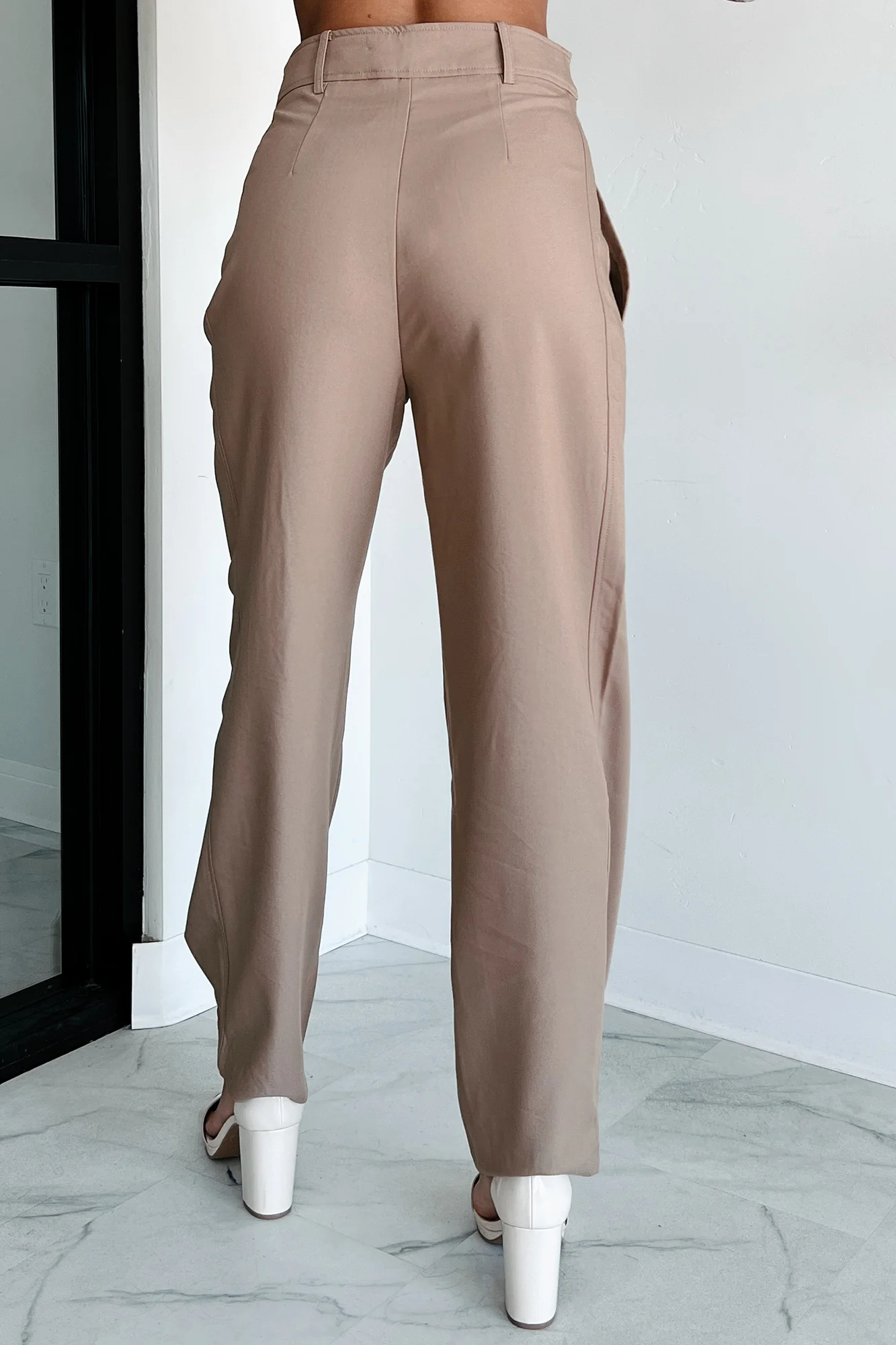 Working Late Pleated Buttoned Cuff Pants (Latte) - Image 3